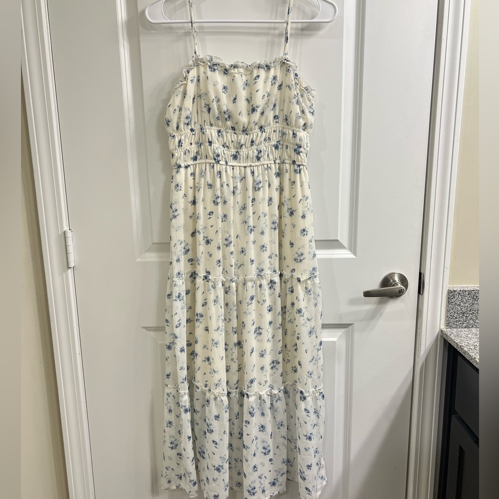 Rachel Paige Blue and White Floral Maxi Sleeveless Sundress | Size Small